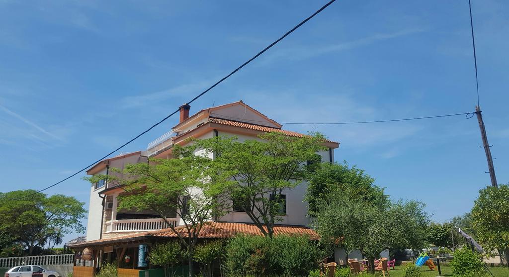 Apartments Valfontane Savudrija Extérieur photo